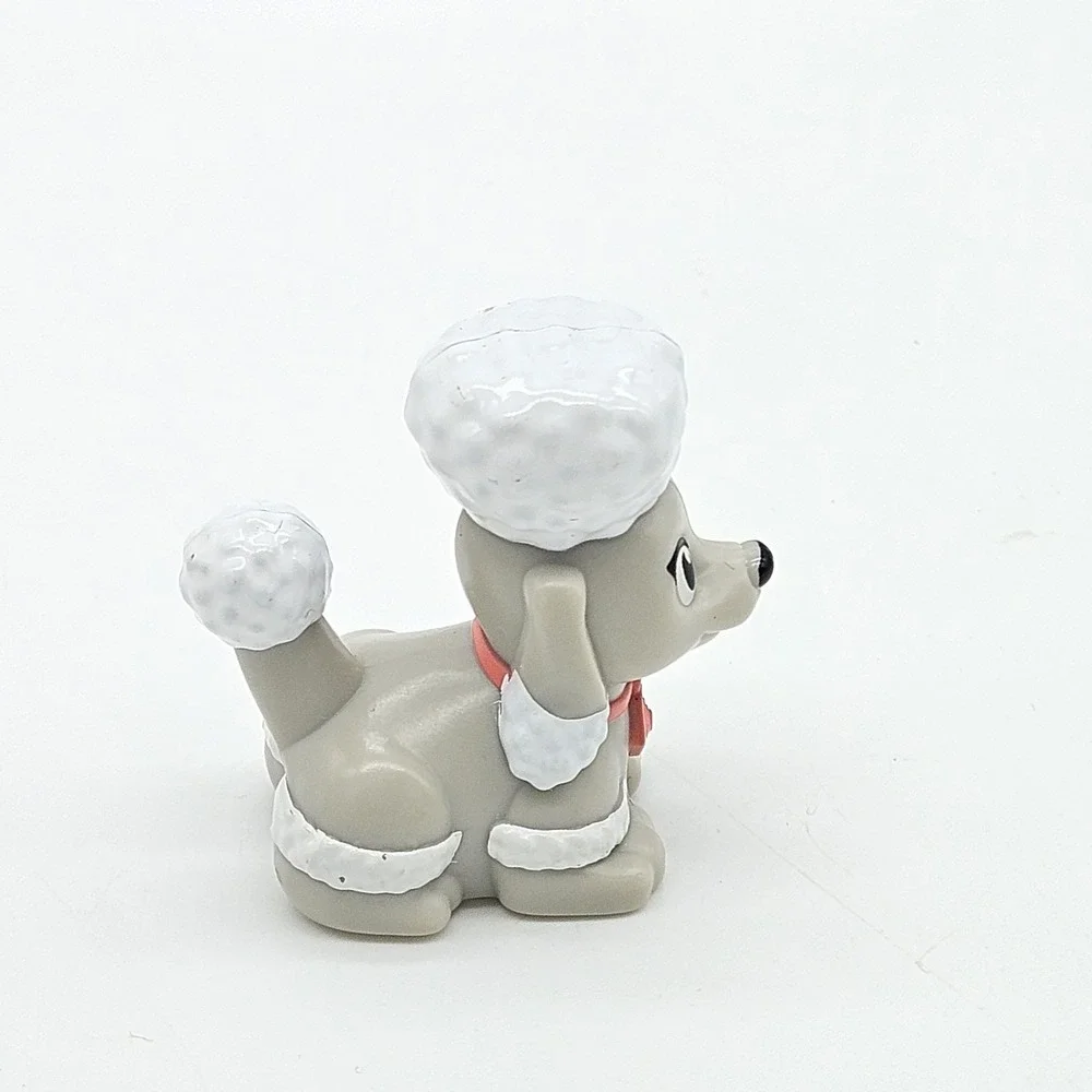 Moose Toys Shopkins Shoppies Shop Pet Poodle Dog Grey White Figure Roller Ball
